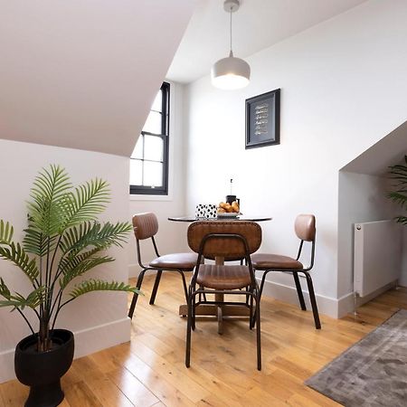דירות Joivy Luxury Flat Near Edinburgh Castle מראה חיצוני תמונה