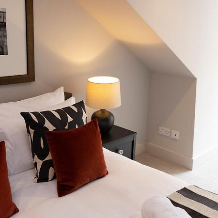דירות Joivy Luxury Flat Near Edinburgh Castle מראה חיצוני תמונה